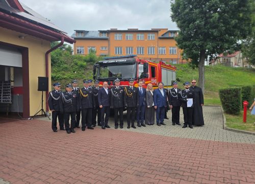 Uroczyste poświęcenie i przekazanie średniego samochodu ratowniczo-gaśniczego w OSP Wysoka