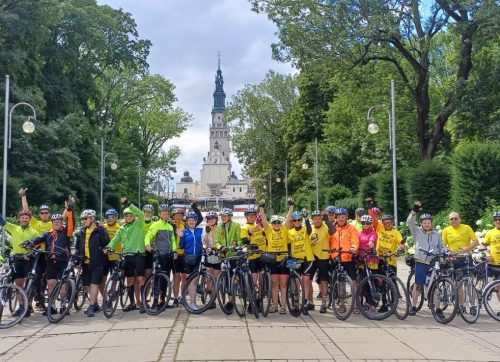 Rowerowy Szydłowiec na Jasnej Górze. Cykliści z sukcesem zakończyli XXI Ogólnopolską Pielgrzymkę Rowerową