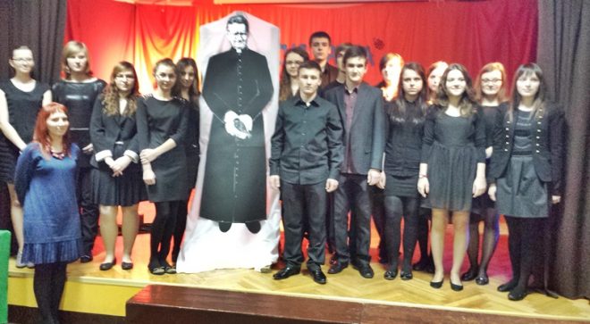 „Wielki poeta małych słów” – wspomnienie ks. Jana Twardowskiego