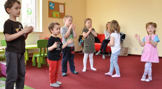 Zajęcia taneczno-gimnastyczne w BAM