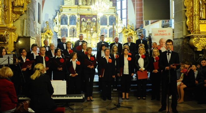 Chór Miasta Szydłowca zaśpiewał dla św. Jana Pawła II