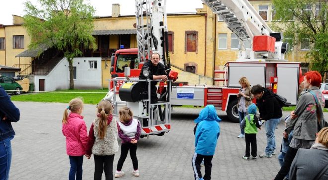 Dzieciaki odwiedziły strażaków