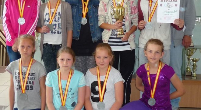 Srebrne dziewczęta z PSP2