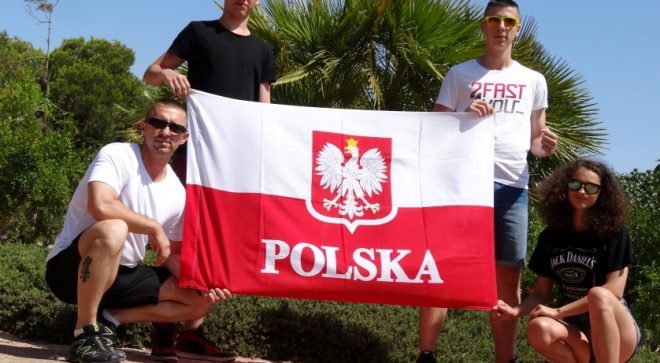 Karatecy z Szydłowca na obozie w hiszpańskim Alicante