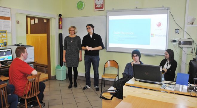 Microsoft szkolił uczniów „Sienkiewicza”