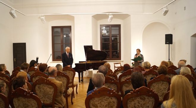 Znany pianista wystąpił w Szydłowcu z chopinowskim recitalem