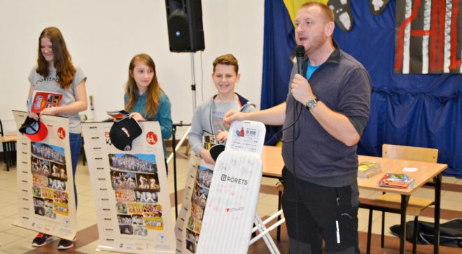 Z Katowic do Warszawy, przez Szydłowiec. Od Deski do Deski.