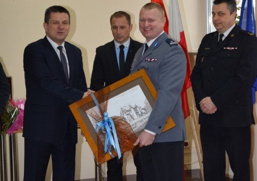 Komendant Popczyński odchodzi z szydłowieckiej policji