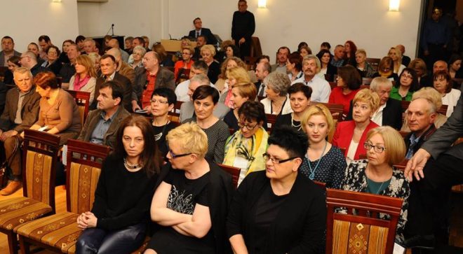 „Jesień mężczyzny z przeszłością” – relacja z premiery spektaklu