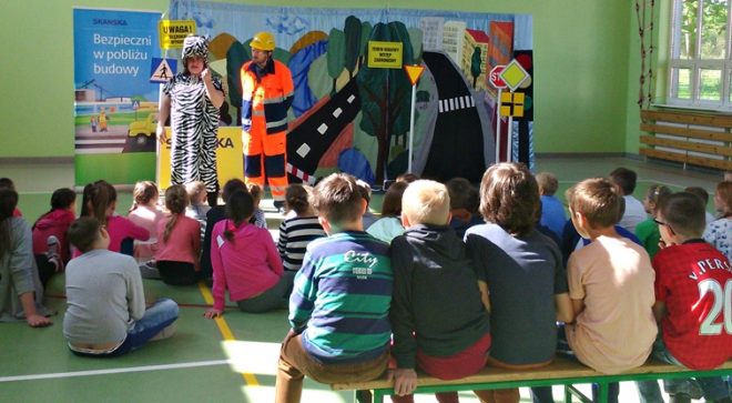 Ponad 120 dzieci spotkało się z Tomciem Brygadzistą i Zebrą Drogową w Chlewiskach