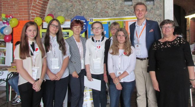 Uczniowie z Szydłowca na Ogólnopolskiej Prezentacji Projektów Młodzieżowych – Warszawa 2016