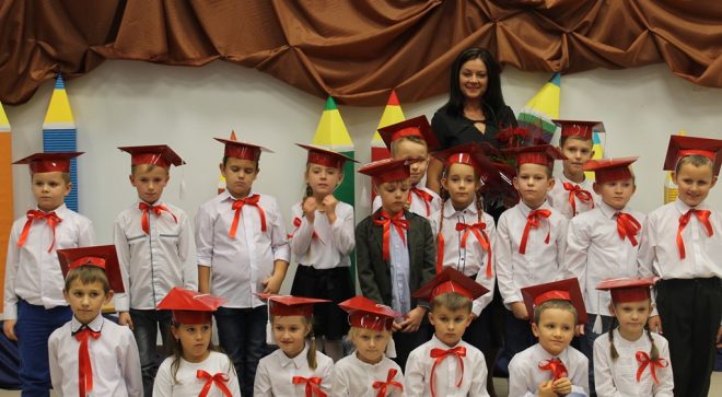 „Ślubuję być dobrym Polakiem…” – ślubowanie w ZS im. Jana Pawła II