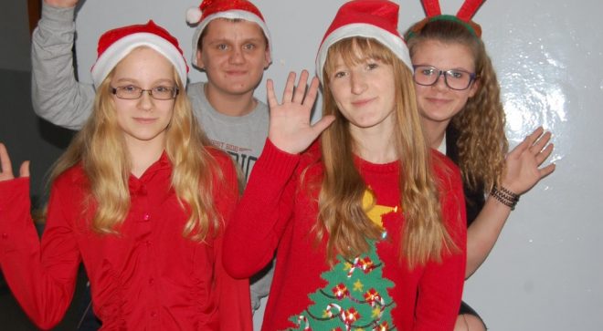 Mikołajkowy czerwony dzień w „Koperniku”