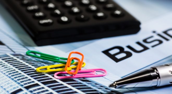 Jak być rozsądnym finansowo, czyli dlaczego tak trudno nam oszczędzać?