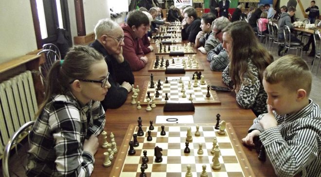 Nasi szachiści w Bliżynie