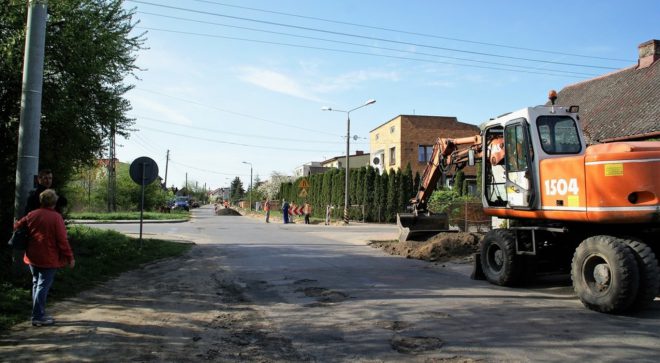 Przebudowa drogi powiatowej Krzcięcin – Szydłowiec