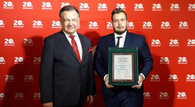 Konrad Jóźwik z wyróżnieniem od marszałka województwa mazowieckiego