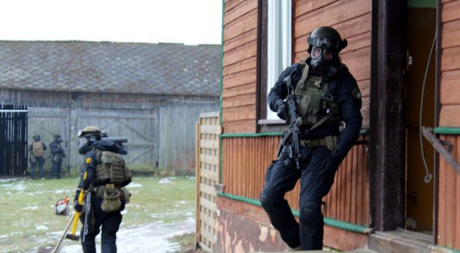 Policja zlikwidowała „fabrykę narkotyków” w Omięcinie w gminie Szydłowiec!!!