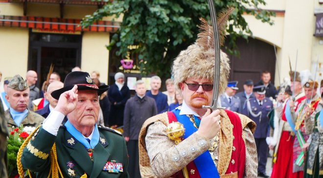 Rocznicowe uroczystości w Szydłowcu