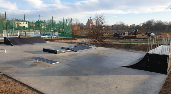 Pierwszy skatepark w Szydłowcu już działa