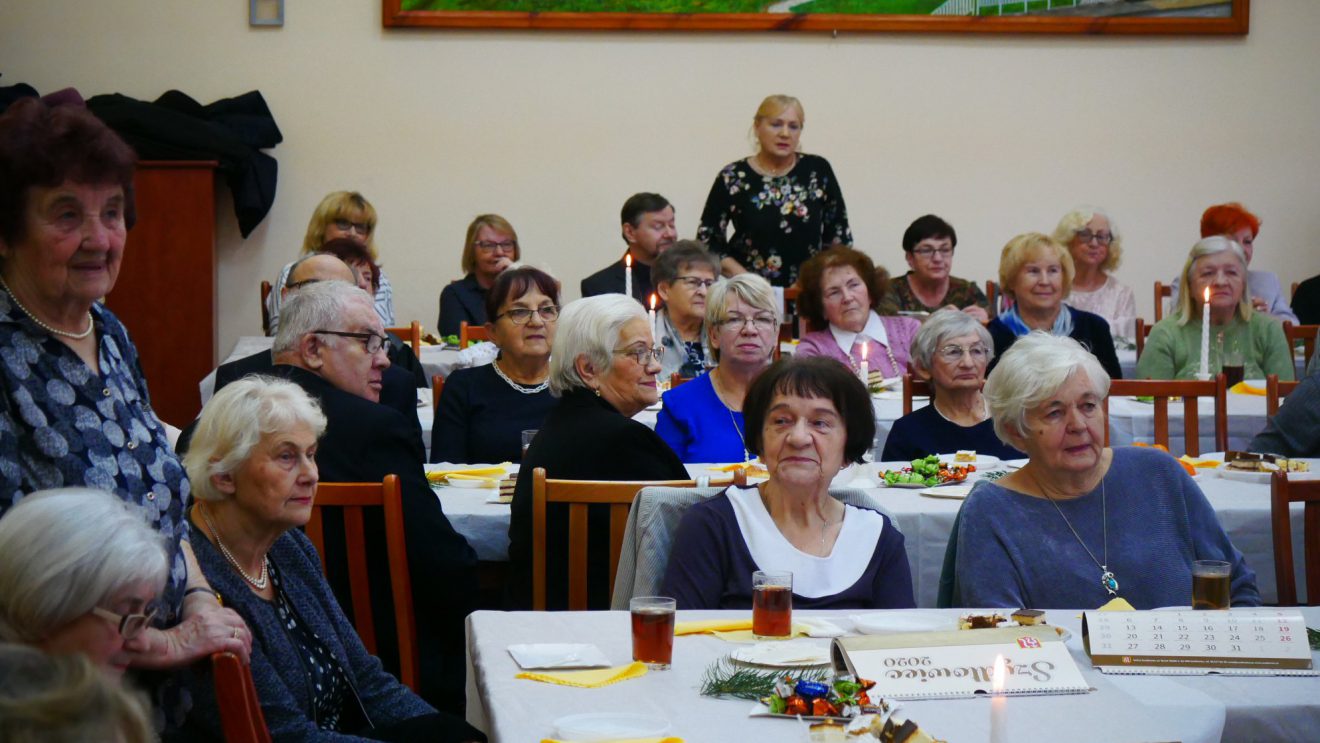 Spotkanie opłatkowe szydłowieckich emerytów Spotkanie opłatkowe szydłowieckich emerytów
