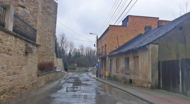 Gmina Szydłowiec poinformowała o kolejnych remontach dróg