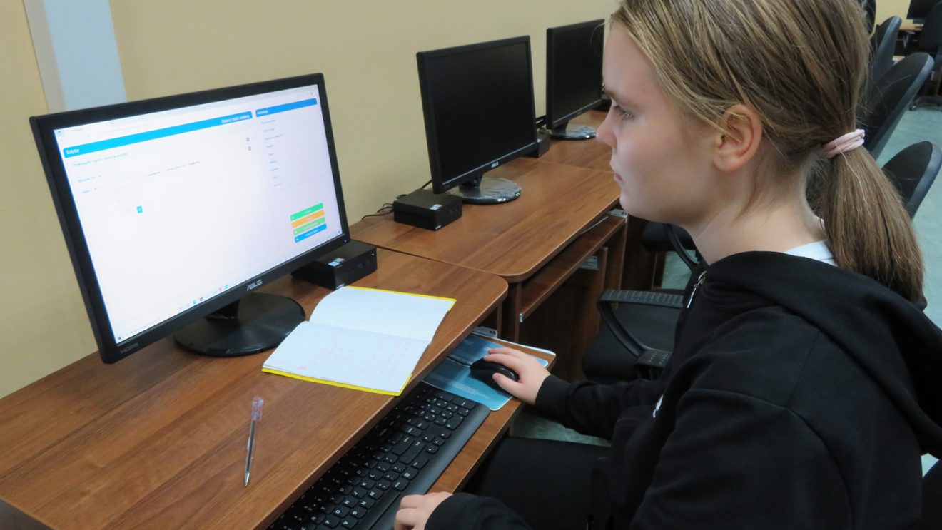 Maja Król w II etapie ogólnopolskiego konkursu InstaLogik.