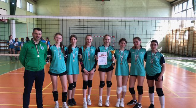 Srebrne siatkarki z „dwójki”