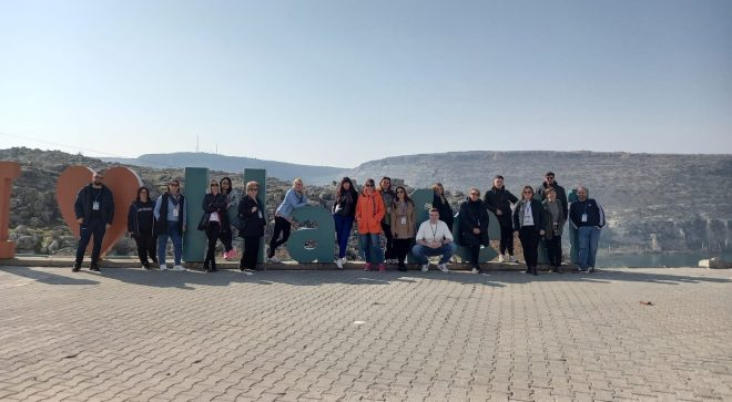 Nauczyciele ze szkoły im. JP II w Szydłowcu w tureckiej Adanie