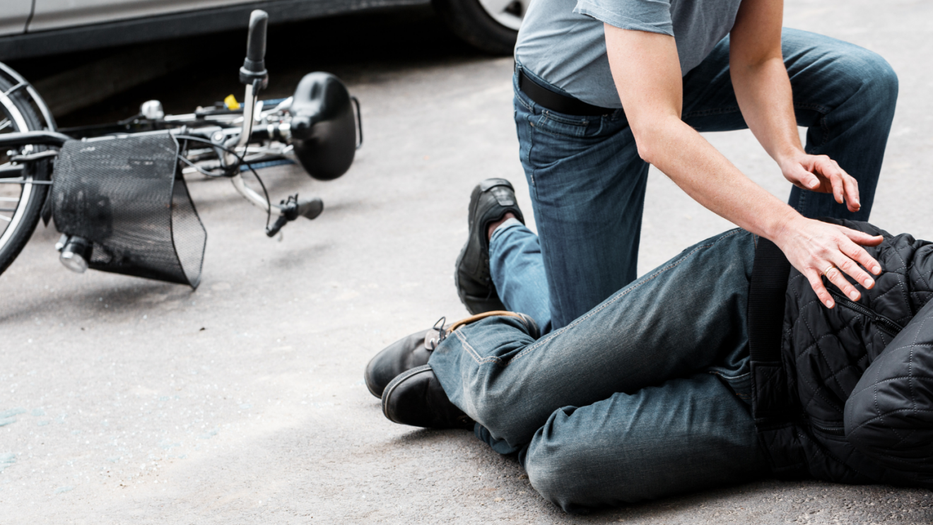 Szybka reakcja policjanta ratuje życie –  interwencja przed rozpoczęciem służby