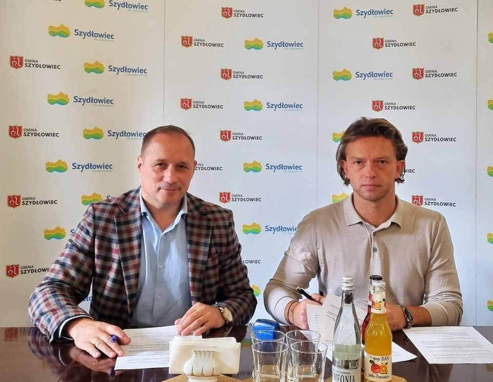 Umowa na przebudowę drogi w Rybiance