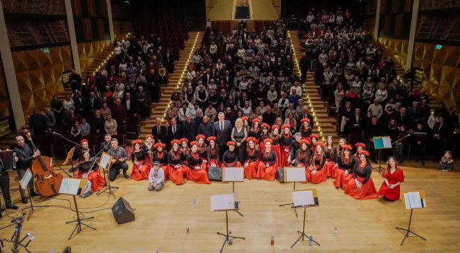 Zespół Guzowianki zagrał koncert noworoczny w sali koncertowej Zespołu Szkół Muzycznych w Radomiu
