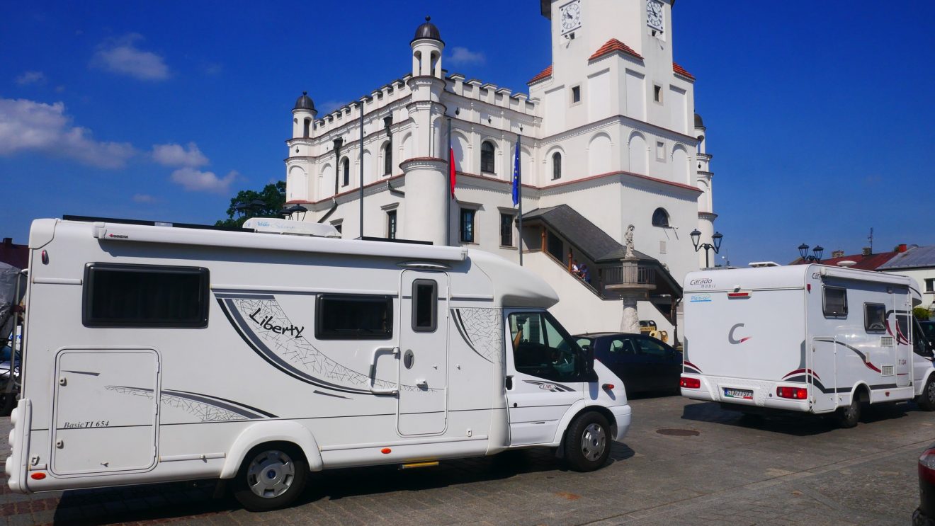 Karawaningowy zlot Kamienny w Szydłowcu Karawaningowy zlot Kamienny w Szydłowcu