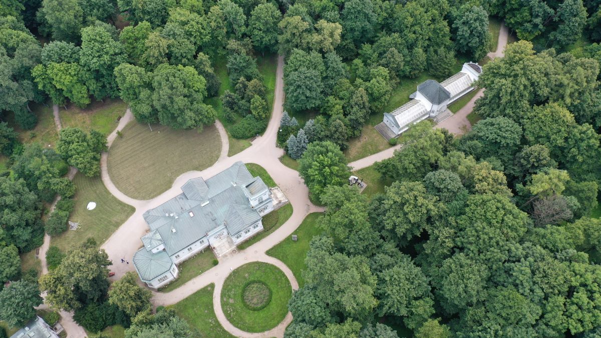 Dotacje Powiatu Szydłowieckiego na konserwację zabytków Dotacje Powiatu Szydłowieckiego na konserwację zabytków