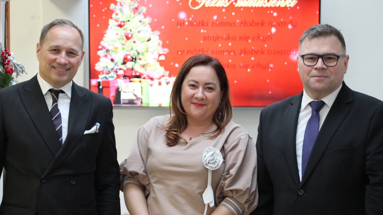 Spotkanie przedświąteczne z samotnymi i najuboższymi mieszkańcami gminy Szydłowiec