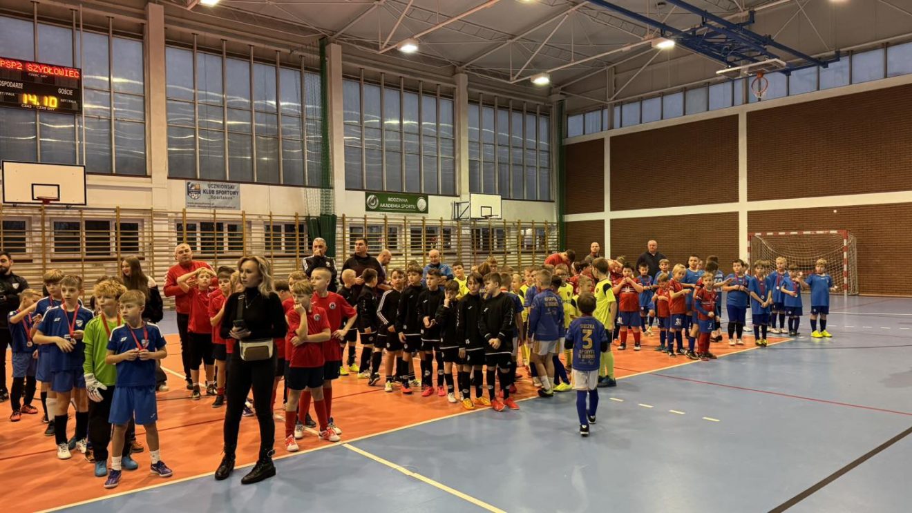 Mikołajkowy Turniej Piłki Nożnej w Szydłowcu