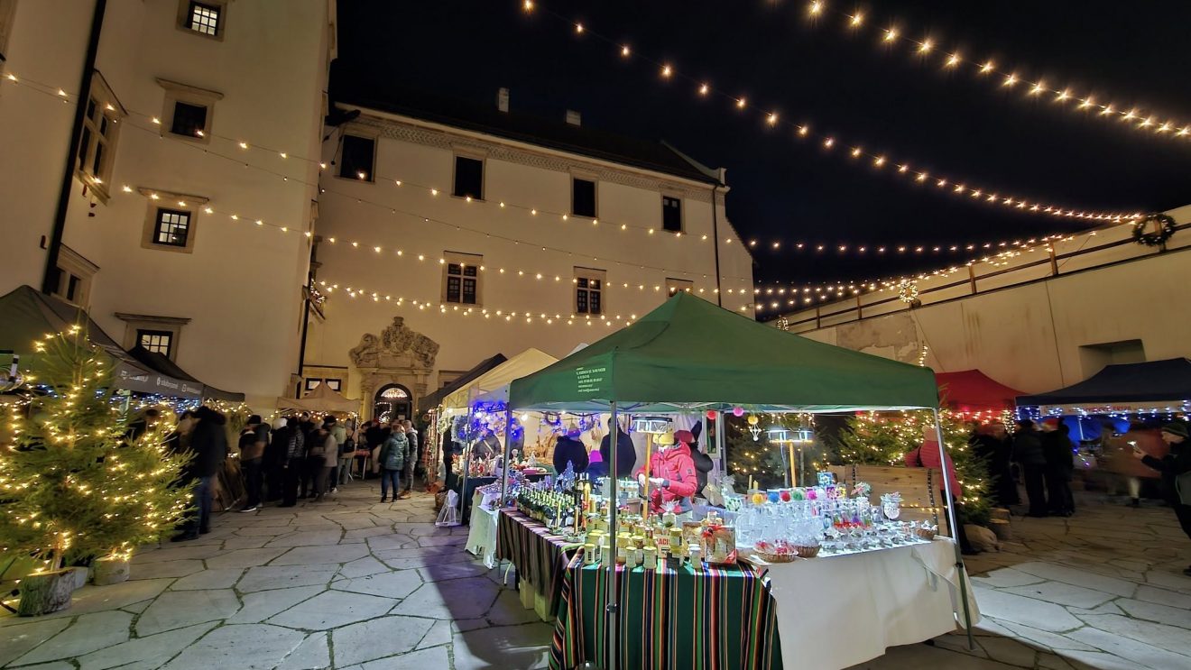 Zamkowy Jarmark Bożonarodzeniowy w Szydłowcu