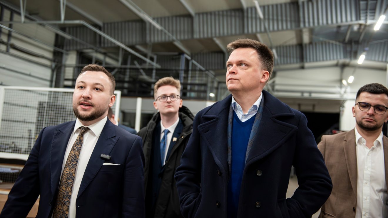 Marszałek Sejmu Szymon Hołownia odwiedził firmę Toolmex Truck z Szydłowca