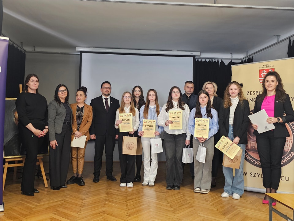 Finał Powiatowego Konkursu Literackiego „Szlachetne zdrowie…” Finał Powiatowego Konkursu Literackiego „Szlachetne zdrowie…”