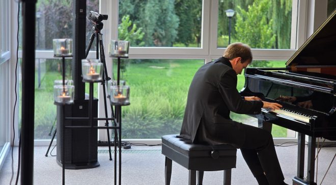 Recital fortepianowy Andrzeja Wiercińskiego w Muzeum Ludowych Instrumentów Muzycznych