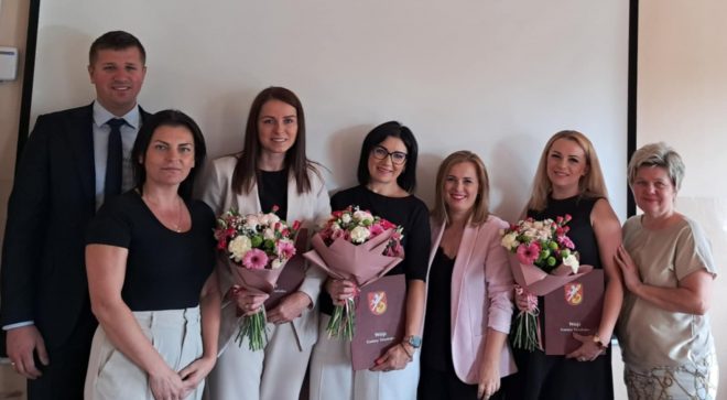 Trzech nauczycieli z gminy Orońsko awansowało! Uroczyste ślubowanie i wręczenie aktów mianowania