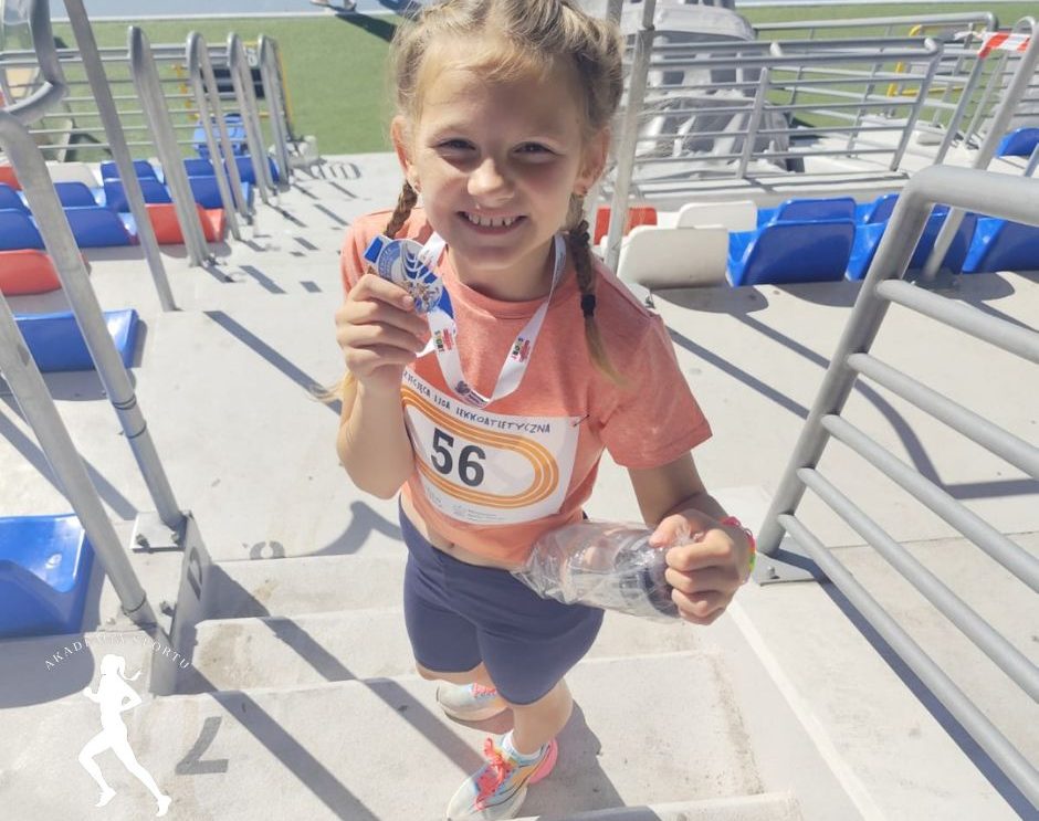 Sukces młodej lekkoatletki z Szydłowca w Dziecięcej Lidze Lekkoatletycznej