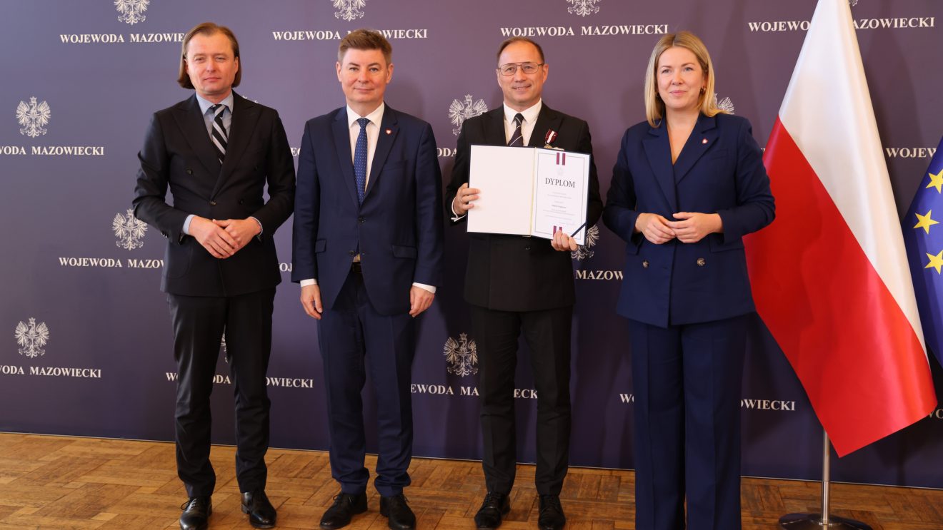 Burmistrz Szydłowca odznaczony za zasługi dla samorządu