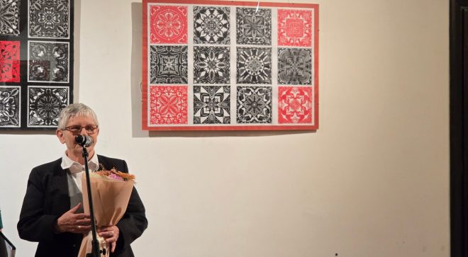 „Lucyna Kozłowska – Wzór i symetria” – nowa wystawa w Galerii S w szydłowieckim Zamku już otwarta!