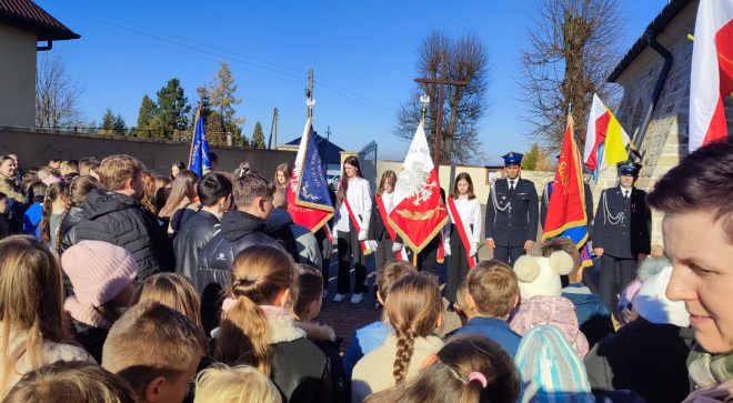 Gmina Chlewiska uczciła 107. Rocznicę Odzyskania Niepodległości