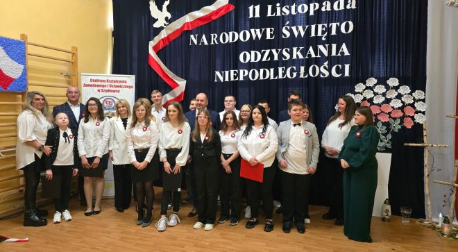 Święto Niepodległości w CKZiU w Szydłowcu