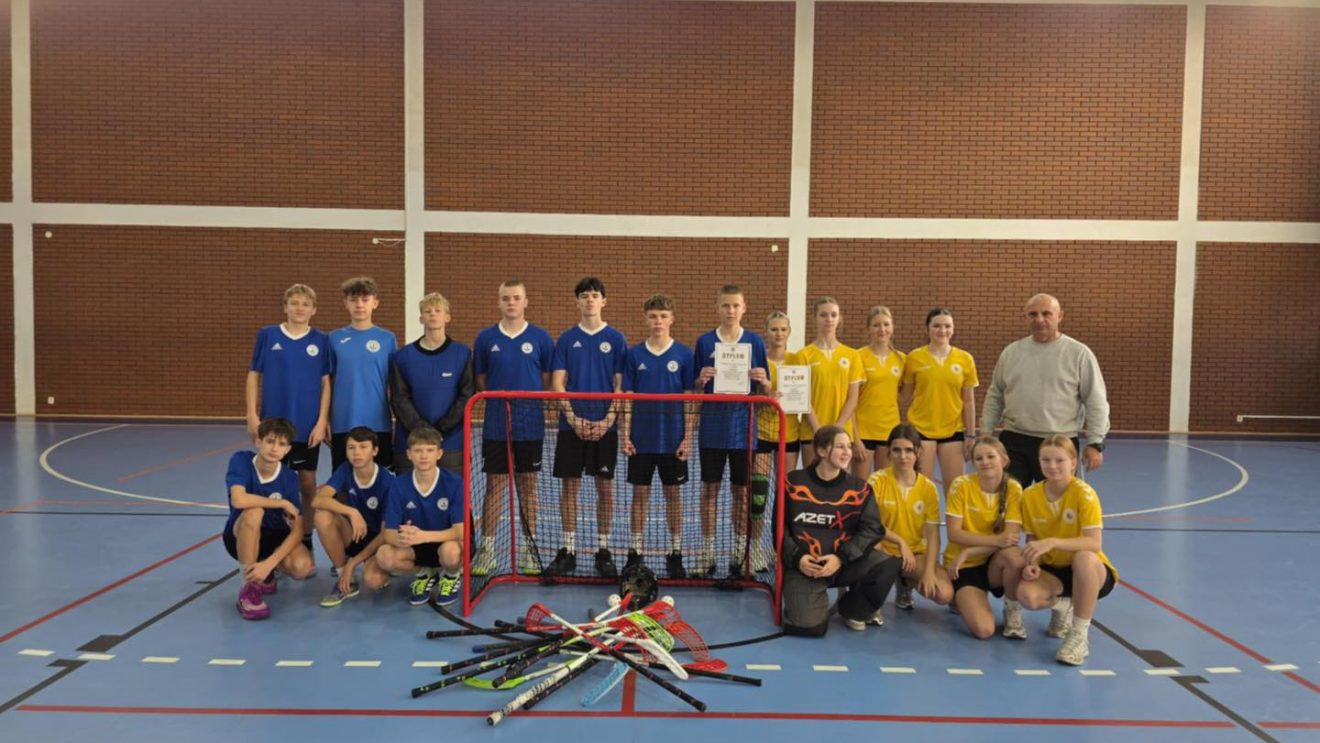 Sukces sportowy PSP nr 1 w Szydłowcu. „Jedynka” najlepsza w unihokeju w powiecie