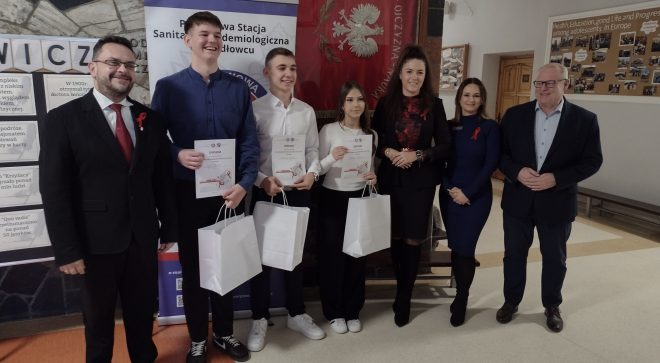 III Powiatowy Konkurs Wiedzy o HIV/AIDS rozstrzygnięty. Uczniowie wykazali się imponującą wiedzą