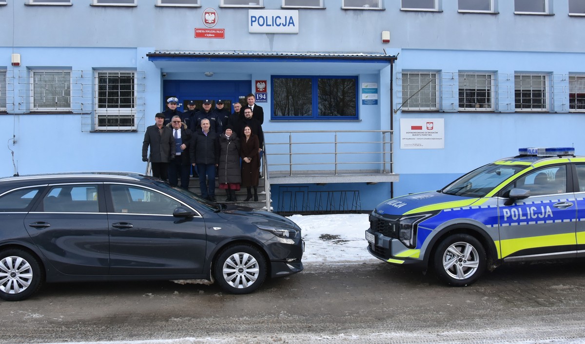 Nowe radiowozy dla szydłowieckich policjantów