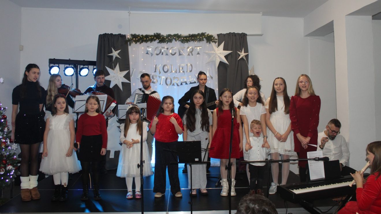 Koncert Kolęd i Pastorałek w Chlewiskach Koncert Kolęd i Pastorałek w Chlewiskach